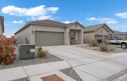 10709 Sabino Loop SW, Albuquerque, NM 87121