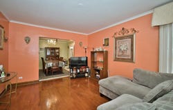 2534 N Rutherford Avenue, Chicago, IL 60707