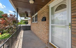 6623 Rosemoor St, Squirrel Hill, PA 15217