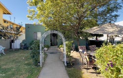 1923 Grismer Avenue, Burbank, CA 91504