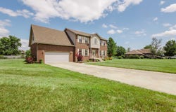 318 KAYRAY Circle, Richmond, KY 40475