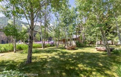 580 E HANSEN Avenue, Jackson, WY 83001
