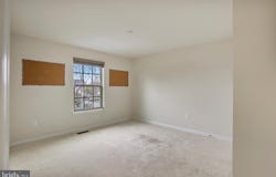 41597 HOFFMAN DRIVE, ALDIE, VA 20105