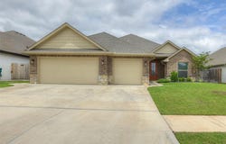11029 NW 20th Terrace, Yukon, OK 73099