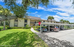 14 Plantation Drive, Vero Beach, FL 32966