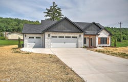 104 Thomson Mdw Lane, Jonesborough, TN 37659
