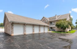 2329 Hart Road, Highland, IN 46322