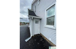 5878 Sullivan Trail unit: B, PEN ARGYL, PA 18064