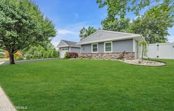103 Idlewild Lane, Aberdeen, NJ 07747