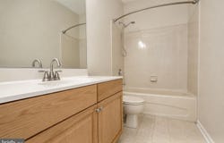 12 KYLE Way, EWING, NJ 08628