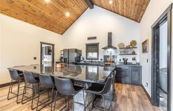 1300 River Valley Road, Doniphan, MO 63935