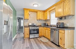 7727 Richland Avenue, Kansas City, KS 66111
