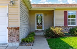 107 Chestnut Ridge Drive, Wright City, MO 63390