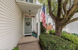 23450 Wainwright Terrace, Olmsted Falls, OH 44138