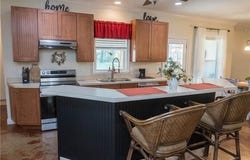 28209 Honey Beagle Lane, Ponchatoula, LA 70454