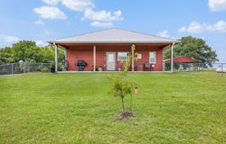 1122 County Road 344, Lexington, TX 78947