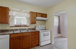 3939 39th Street E, Nitro, WV 25143