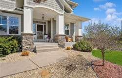 4212 Parkview Lane, Anoka, MN 55303
