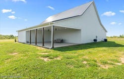 381 Bowman Ln, Taylorsville, KY 40071