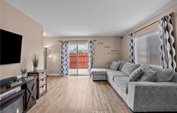 14552 Foothill, Sylmar, CA 91342