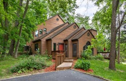 2 Canterbury, GALENA, IL 61036