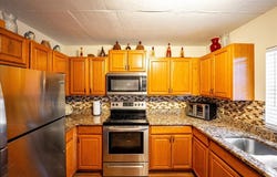 605 Ixoria 6a Avenue, Fort Pierce, FL 34982