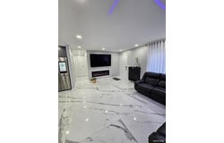2926 Roundtree Drive, Troy, MI 48083