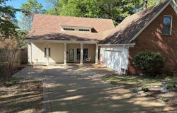 2900 FRANCES, Memphis, TN 38111