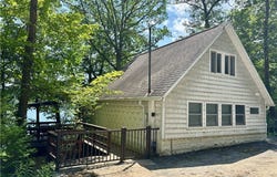 8111 E Bluff Drive, Jerusalem, NY 14527