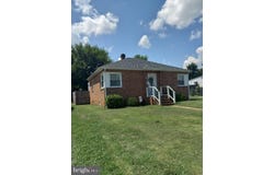 214 WASHINGTON AVENUE, FRONT ROYAL, VA 22630
