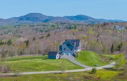 6 Clayton Lane, Rockland, ME 04841