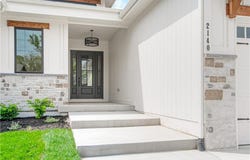 2140 Crooked Creek Drive, Kearney, MO 64060