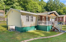 589 Mudlick Road, Hardy, KY 41531