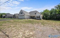 105 Kaying Road, Glencoe, AL 35905