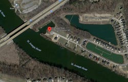 516 Swan River Drive, Benton Harbor, MI 49022