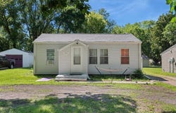 1313 Lakeland Drive NE, Willmar, MN 56201