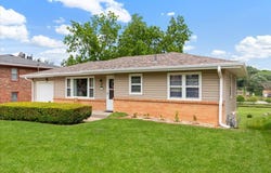 105 ZENITH Drive, COUNCIL BLUFFS, IA 51503