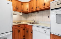 1 LAWRENCE Road, BROOMALL, PA 19008