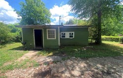 118 Perry Street, Monroe, GA 30655