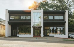 704 N Gloster St, Tupelo, MS 38804