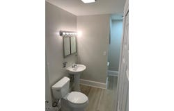 58 N Bridge St, Somerville Boro, NJ 08876