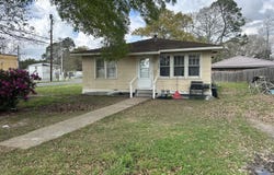 1750 W Peach Avenue, Eunice, LA 70535