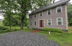 3 Depot Street, New Boston, NH 03070
