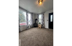 212 W Pine Street, Mackay, ID 83251