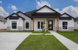 256 Bayo Drive, Eagle Pass, TX 78852