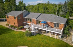815 E Lake Mitchell Drive, Cadillac, MI 49601