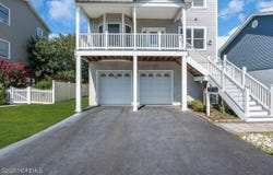 507 Edmunds Avenue, Union Beach, NJ 07735