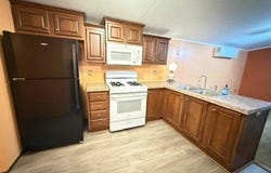 13 Alice, Sanford, ME 04073