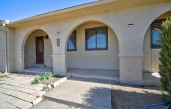 100 Raindrop Court, Edgewood, NM 87015
