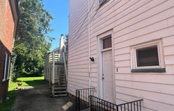 127 E BROAD STREET, BURLINGTON, NJ 08016